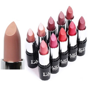 Загружен сначала в Репорт.
Потом перегружен в УТ11.1.
А потом и в УТ11.4.