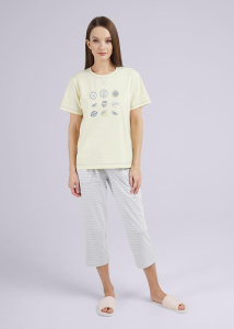 eb9a049a-7712-4594-94f5-22be6a9d1a40