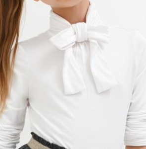 Загружен сначала в Репорт.
Потом перегружен в УТ11.1.
А потом и в УТ11.4.