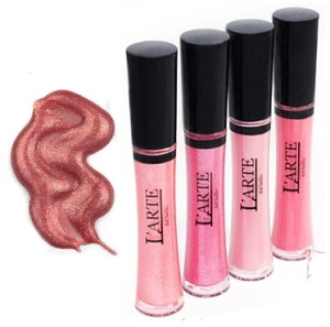 Загружен сначала в Репорт.
Потом перегружен в УТ11.1.
А потом и в УТ11.4.